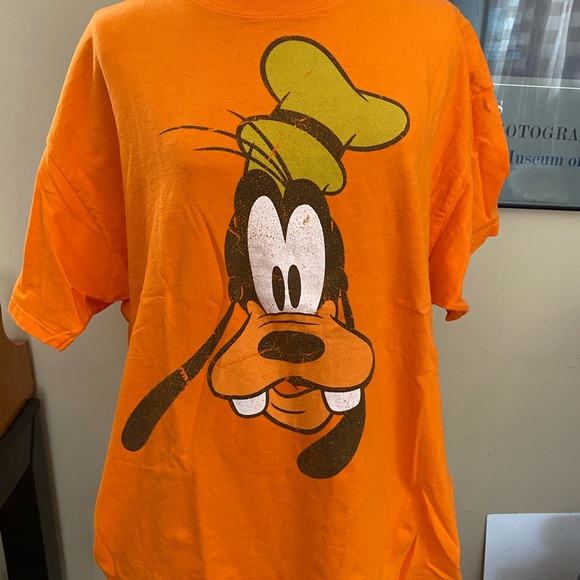 Walt Disney World Disneyland Goofy T-shirt. XL, double sided print - Picture 2 of 4
